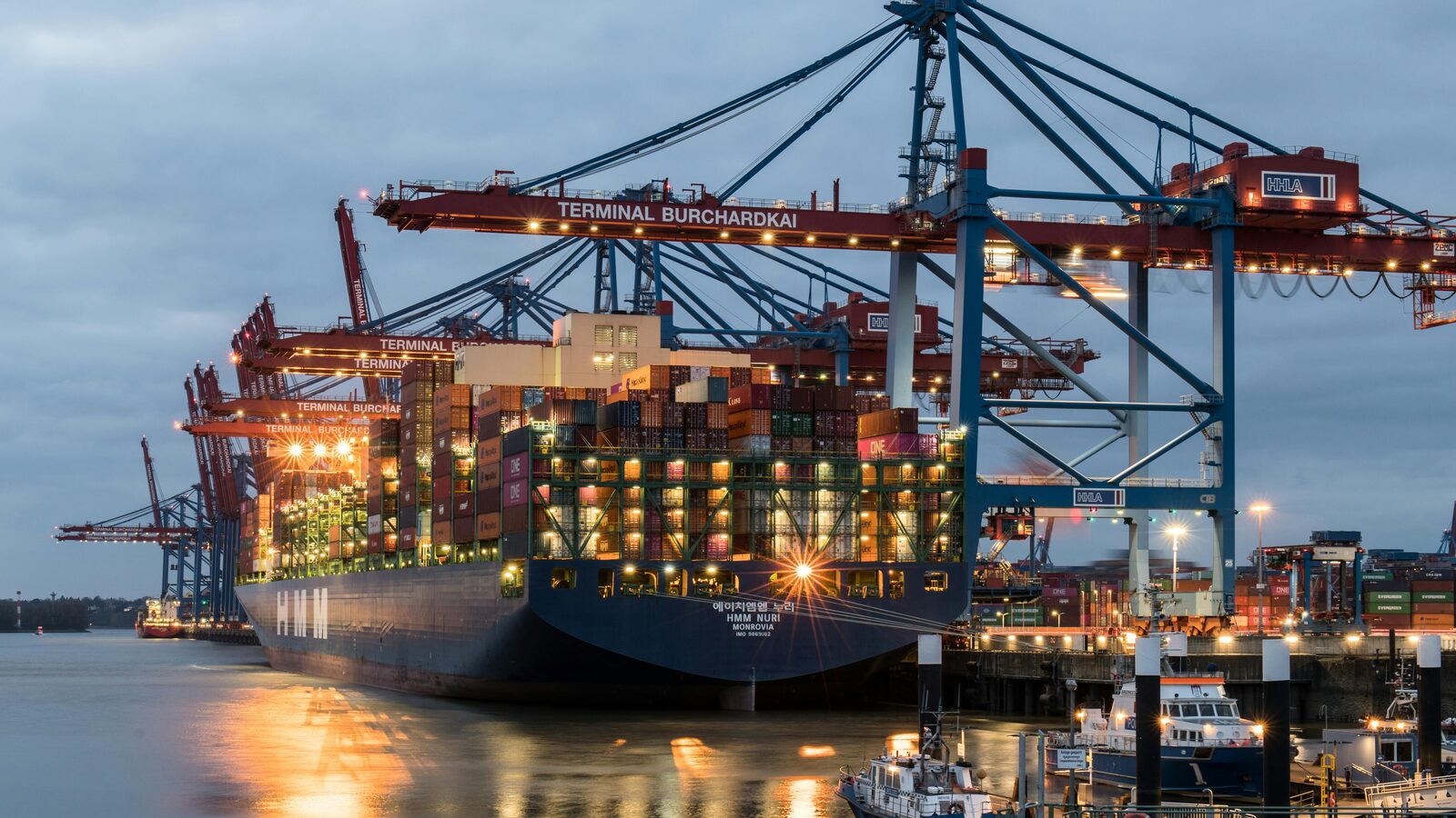 Special-vehicle import & export to Africa