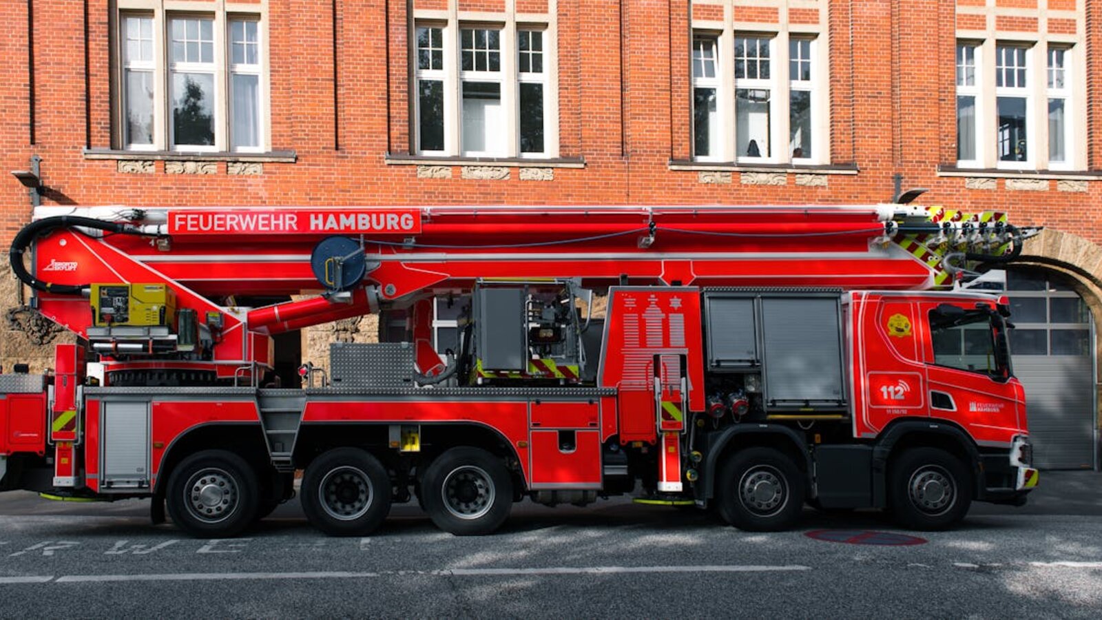 Camions-pompiers & de secours — MIT MAGHREB
